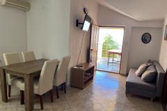 Apartmaji Kustić Apartma 3 – Dvosobni foto 2