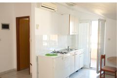 Apartmaji Iva Apartma 2 – App br.5 foto 4
