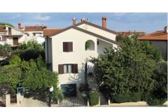 Maena Appartments Apartma 2 – Yellow foto 1