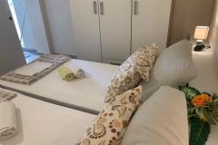Ambiente NEW with POOL Apartma 4 – Barbara foto 5