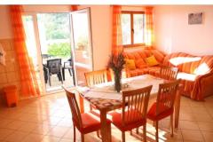 Apartmaji Dragana Apartma 2 – Orange foto 3
