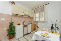 Apartmaji Mlikota  Apartma 1 – A1 foto 1
