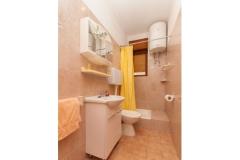 Apartmaji Mlikota  Apartma 1 – A1 foto 2