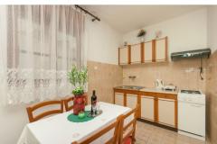 Apartmaji Mlikota  Apartma 2 – A2 foto 2