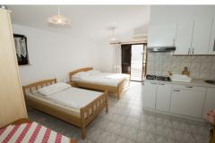 Apartmaji Nemira Apartma 1 – Studio foto 1