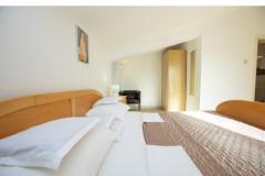Apartmaji Mosor Apartma 5 – App.5 foto 4