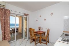 Family Sobe &amp; Apartmaji Omis Apartma 4 – 202 foto 1