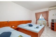 Family Sobe &amp; Apartmaji Omis Apartma 4 – 202 foto 4