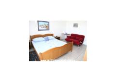 Apartmaji Bionda Apartma 1 – A4+1 foto 1