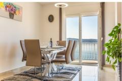 Hiša ALMISSA modern Apartma 1 – SNJEZANA foto 3