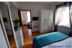 Apartmaji Jakov Apartma 1 – App. 2+2 foto 4