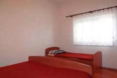 Apartmaji Zona Apartma 2 – Apartm 3+2 foto 5