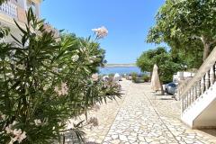 Apartmaji ANA Apartma 1 – (4+2) foto 4