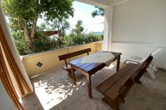 Apartmaji FRANE Apartma 2 – app 2+2 foto 2