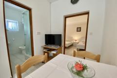 Apartmaji FRANE Apartma 3 – app 2+1 foto 4