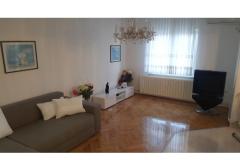 Apartmaji Ita s bazenom Apartma 1 – App4+2 foto 1