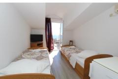 Apartmaji Karas Mandre Soba 6 – Soba2 foto 2