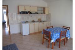 Apartmaji Perla Pag Discount Apartma 2 – Apartment3 foto 1