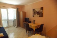Apartmaji VIVIEN (9x) Apartma 2 – A4 foto 4