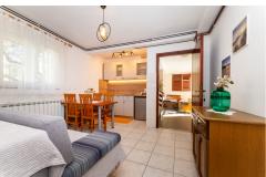 Apartmaji Adriana Apartma 2 – A 2+1-priz foto 1