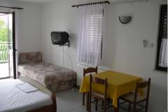 Apartmaji Villa Nina Apartma 2: (2+1) – 21, 22, 32 foto 2