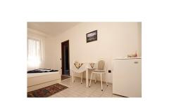Apartmaji Voyage Soba 5 – Soba 3 foto 2