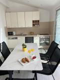 Apartmaji Ksenija Apartma 3 – MIRTA foto 1