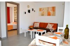 Apartmaji Monika Apartma 2 – narancasti foto 3