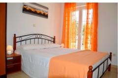 Apartmaji Monika Apartma 2 – narancasti foto 4
