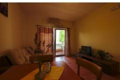 Apartmaji Tkon-Muscet Apartma 1 – A1 foto 1