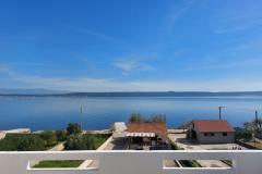 Holiday Hiša first row to the sea Apartma 2 – Apartman 7 foto 1