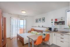 Apartmaji Bukvić Apartma 2 – Rava foto 1
