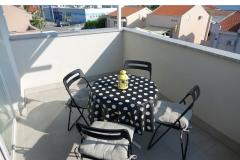 Apartmaji 2a Apartma 1 – Apartman L foto 4