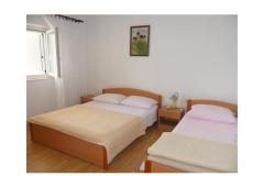 Apartmaji Čubrić Apartma 4 – 5+1 foto 3