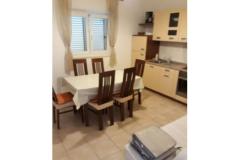 Apartmaji Čubrić Apartma 4 – 5+1 foto 4