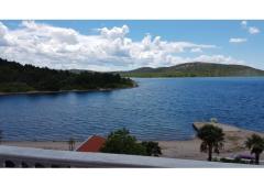 Apartmaji Nada Apartma 3 – A2+2 foto 4
