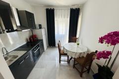 Villa Ana , one min walk to beach Apartma 2 – Small Apt foto 4