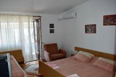 Apartmaji Jadranka Apartma 2 – 2 ROZE foto 3