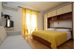 Apartmaji Mila Soba 4 – Soba + 1 foto 1