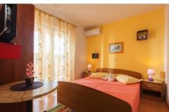 Apartmaji Srzentic Apartma 3 – APARTMAN 3 foto 2