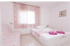 App Lili Apartma 2 – App.br.2 foto 3