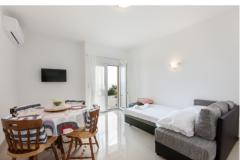 Apartmaji Knezovic Apartma 2: (2+2) – Antonio foto 3