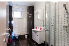 Apartmaji Knezovic Apartma 2: (2+2) – Antonio foto 4