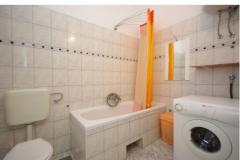 Apartmaji Orange Hiša Apartma 8 – A8 foto 4
