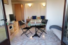 Apartmaji Gracija Apartma 4 – Ochre foto 4