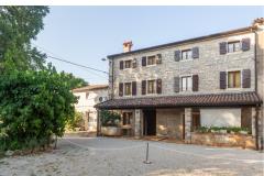 Počitniški dom Cerjani - 14 osoba Apartma 1 – KUĆA foto 1