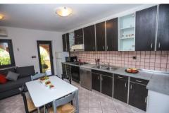 Villa Irena Apartma 2 – A4 foto 5