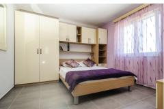 Apartmaji Andreja Apartma 3 – The purple foto 3