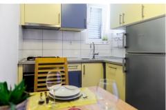 Apartmaji Andreja Apartma 3 – The purple foto 5