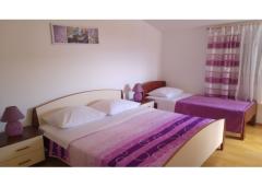 Apartmaji TONĆI I IRIS*** Apartma 4: (2+2) – A2+2 foto 4